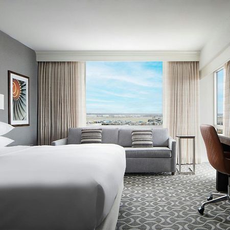 Marriott St. Louis Airport Hotell Edmundson Exteriör bild