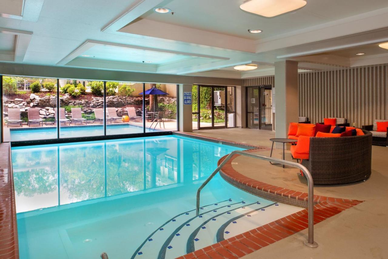 Marriott St. Louis Airport Hotell Edmundson Exteriör bild