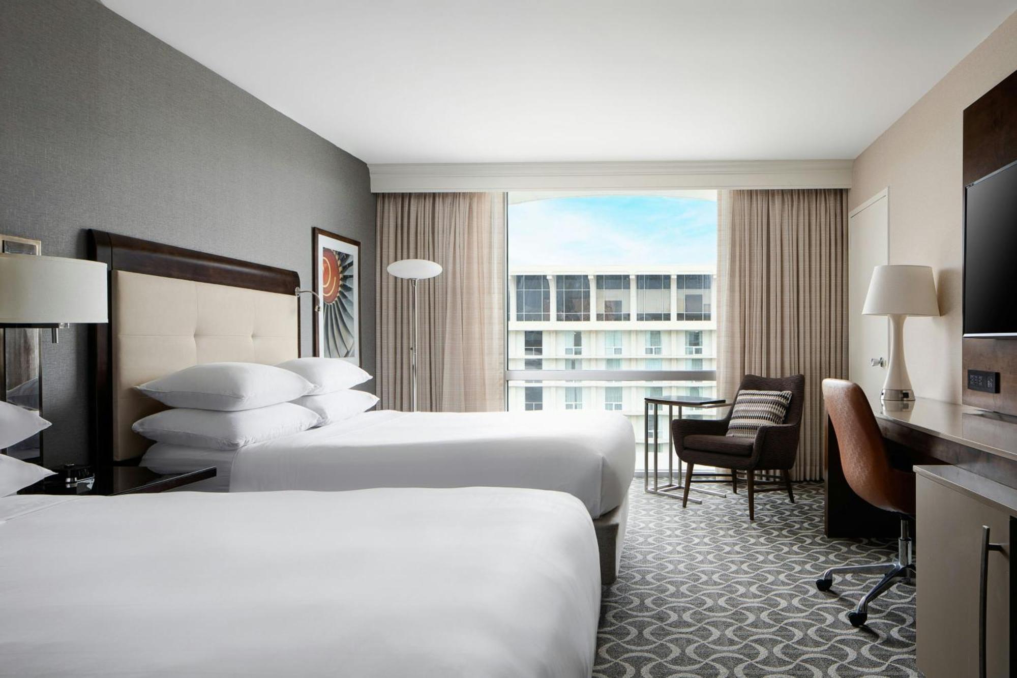 Marriott St. Louis Airport Hotell Edmundson Exteriör bild