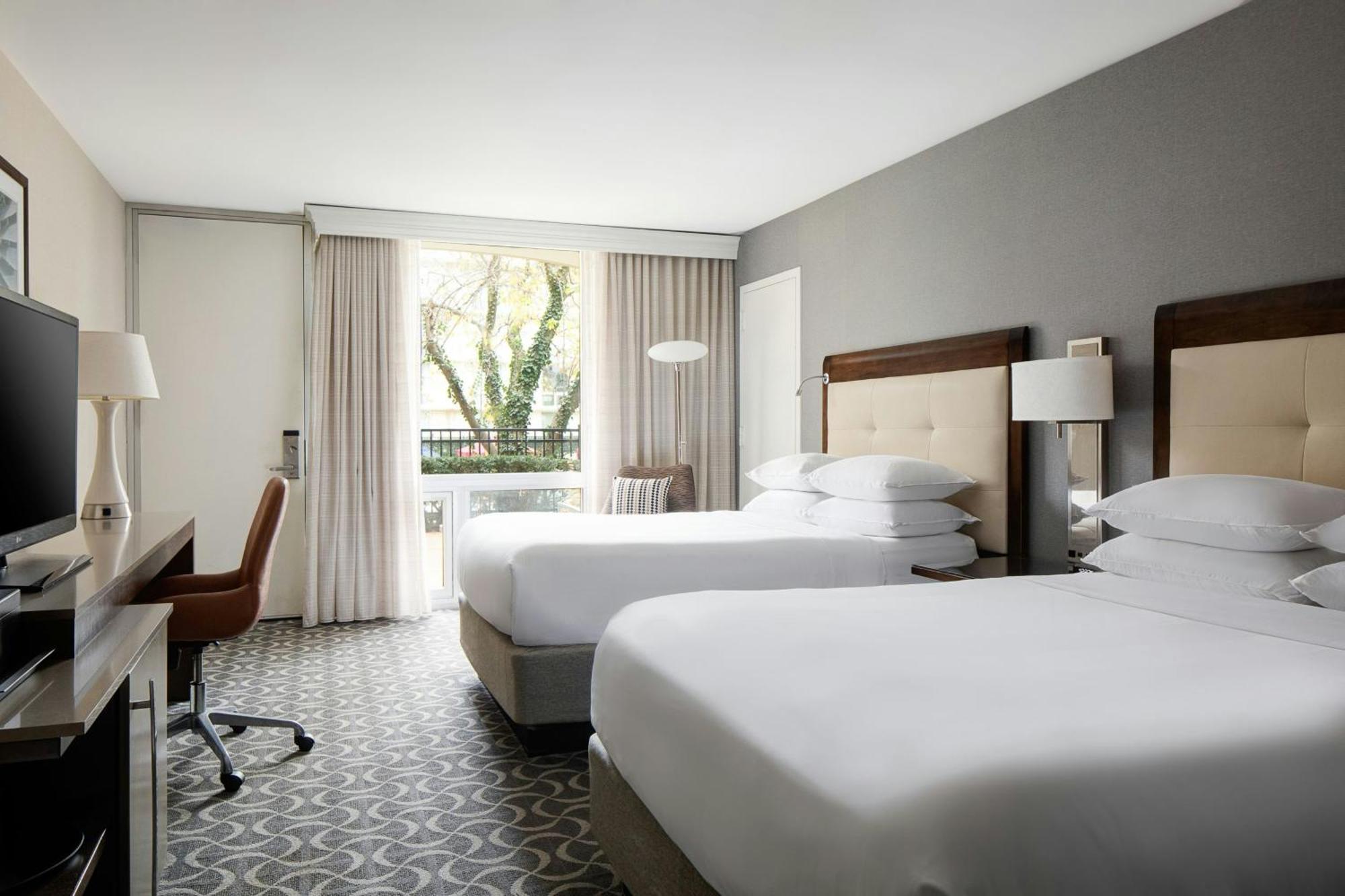 Marriott St. Louis Airport Hotell Edmundson Exteriör bild