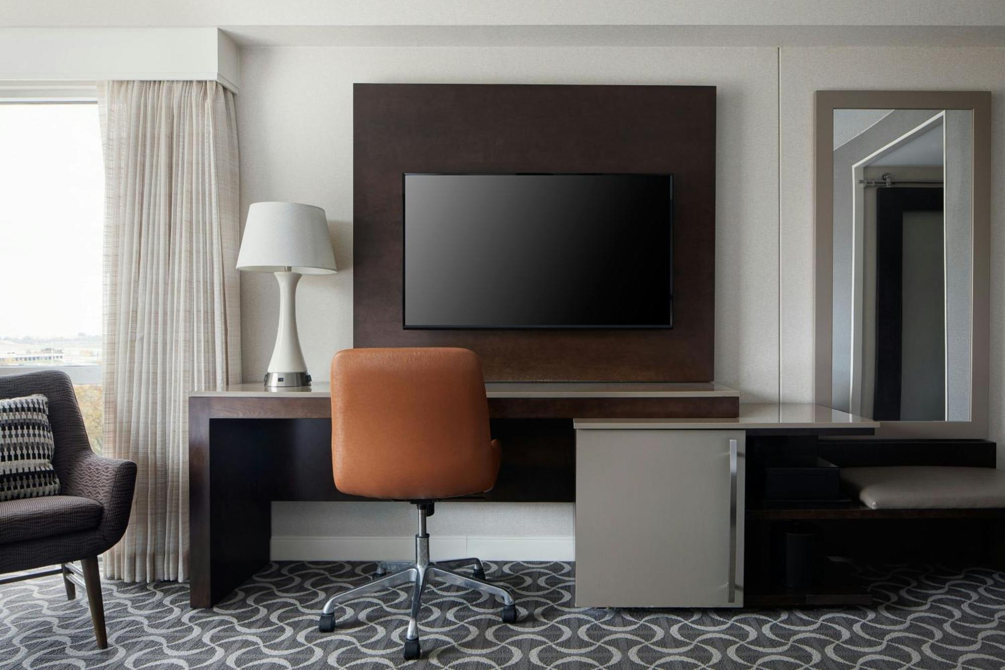 Marriott St. Louis Airport Hotell Edmundson Exteriör bild